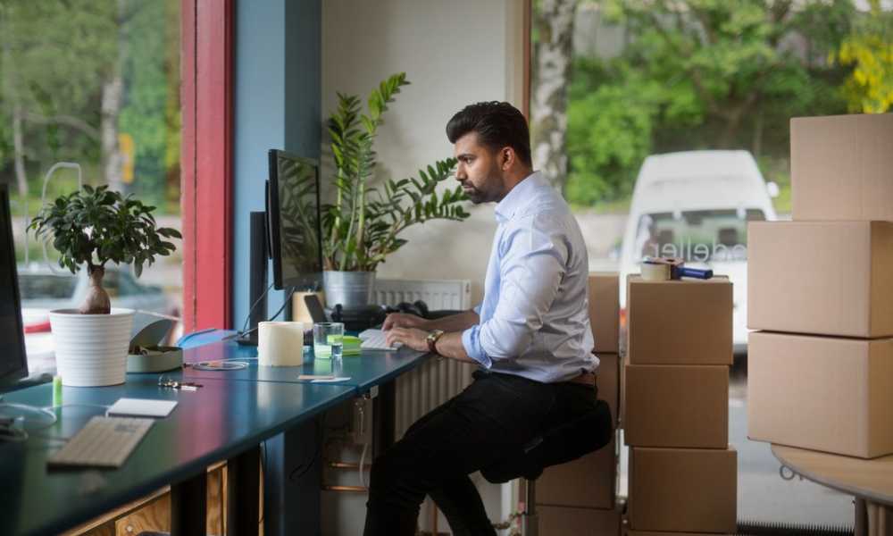Man sitting at an officedesk